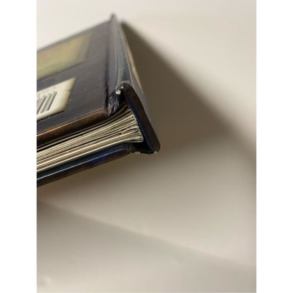 Disney Pirates of the Caribbean Hardcover Collection book - Picture 11 of 11